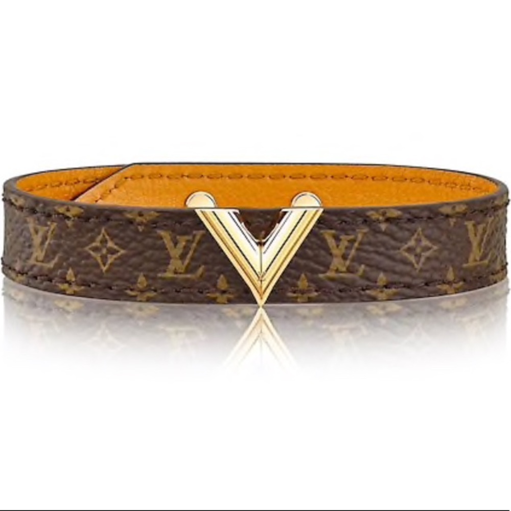 LOUIS VUITTON Essential V Bracelet monogram